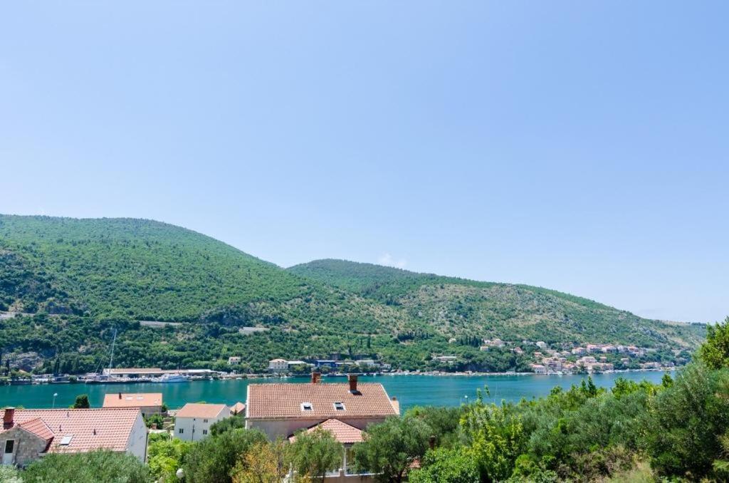Apartments Peco Mokošica Extérieur photo