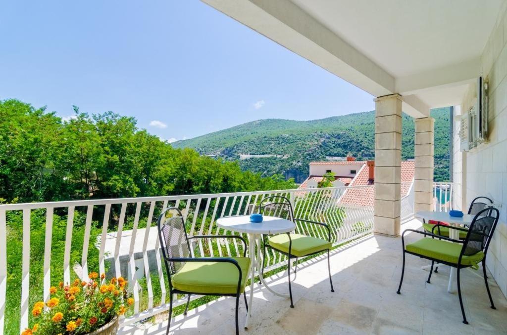 Apartments Peco Mokošica Extérieur photo
