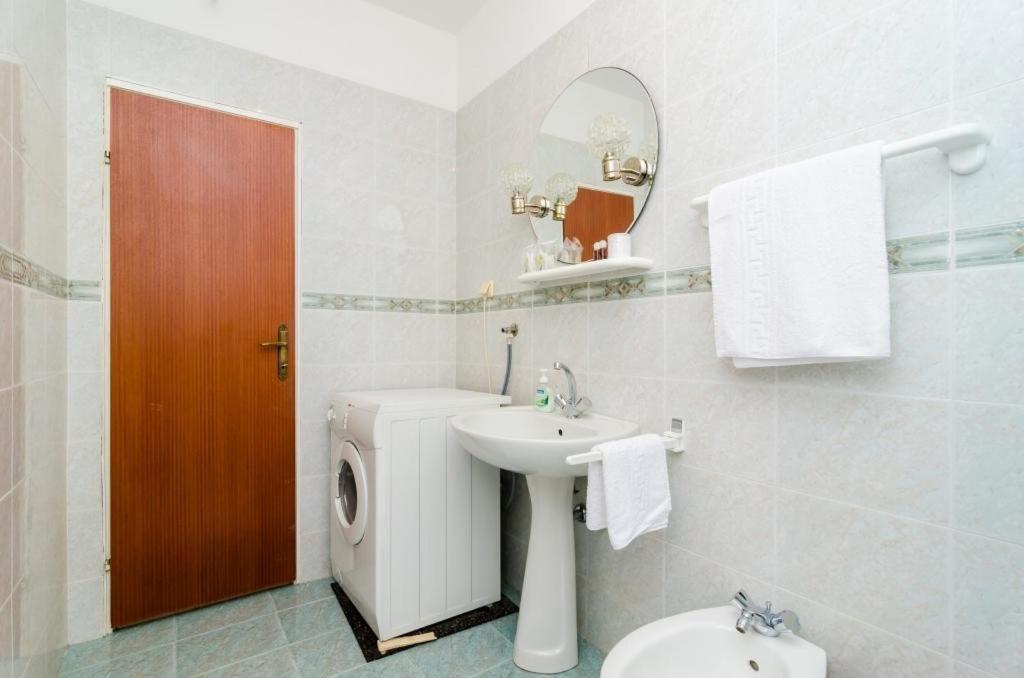 Apartments Peco Mokošica Extérieur photo